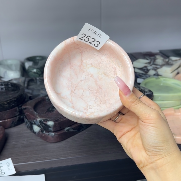 Yy2523。。。。。。。。。福利