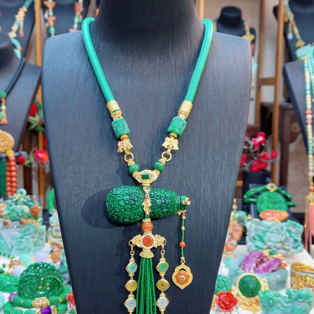 翡翠颈饰合金48小时鉴赏期