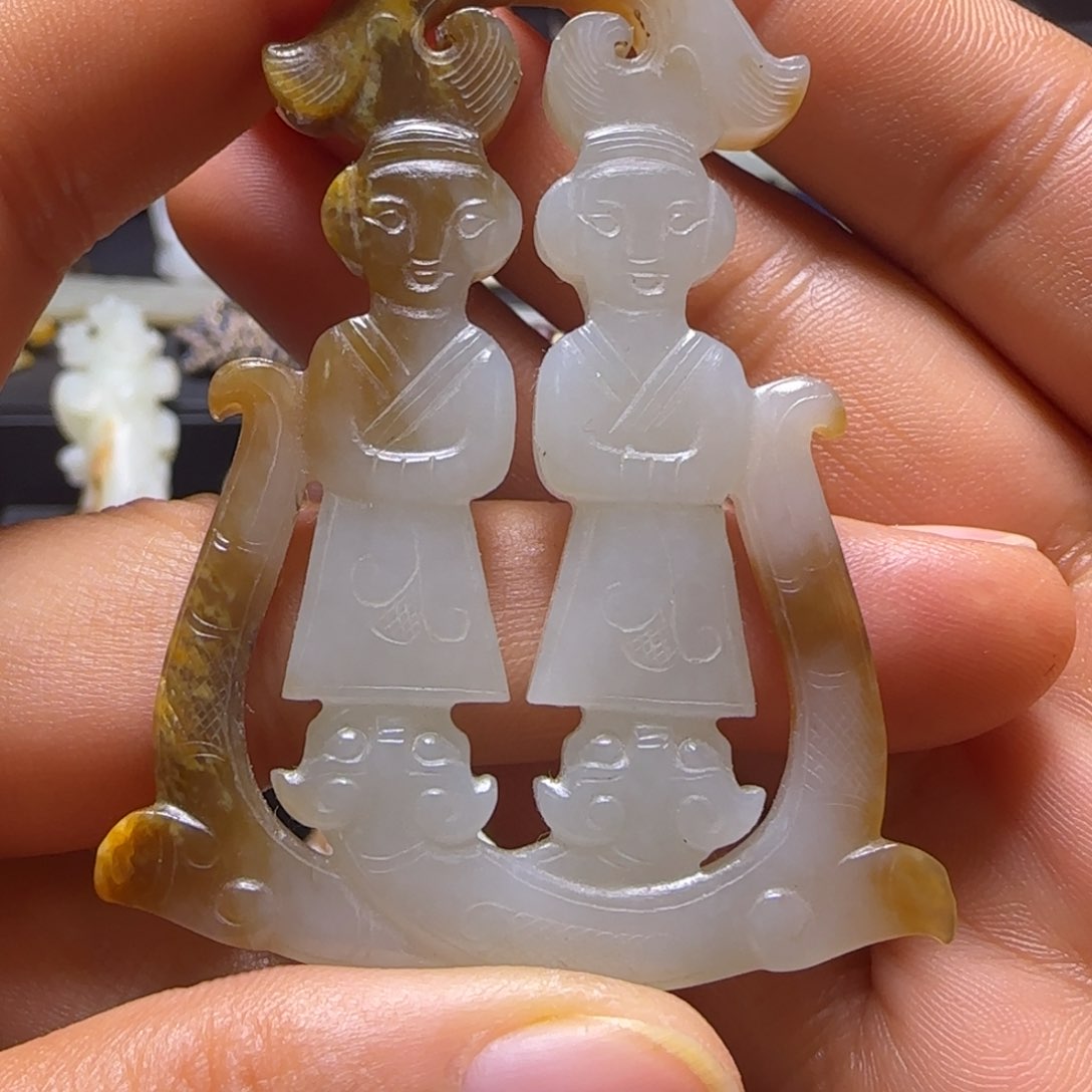 和田玉颈饰未镶嵌