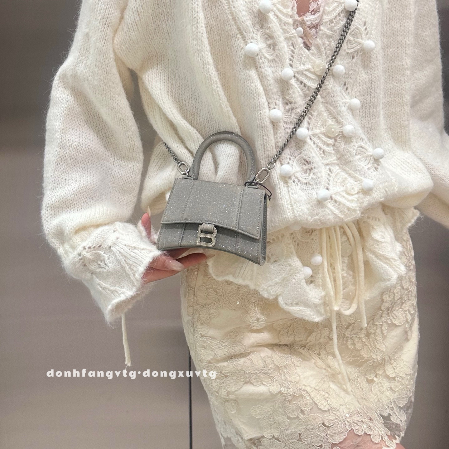 95新 Balenciaga/巴黎世家 巴黎世家 银色mini沙漏斜挎包