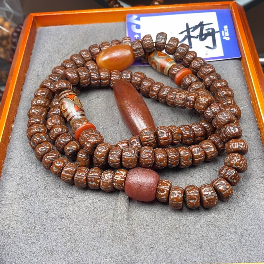 金刚菩提吊坠张*君金刚