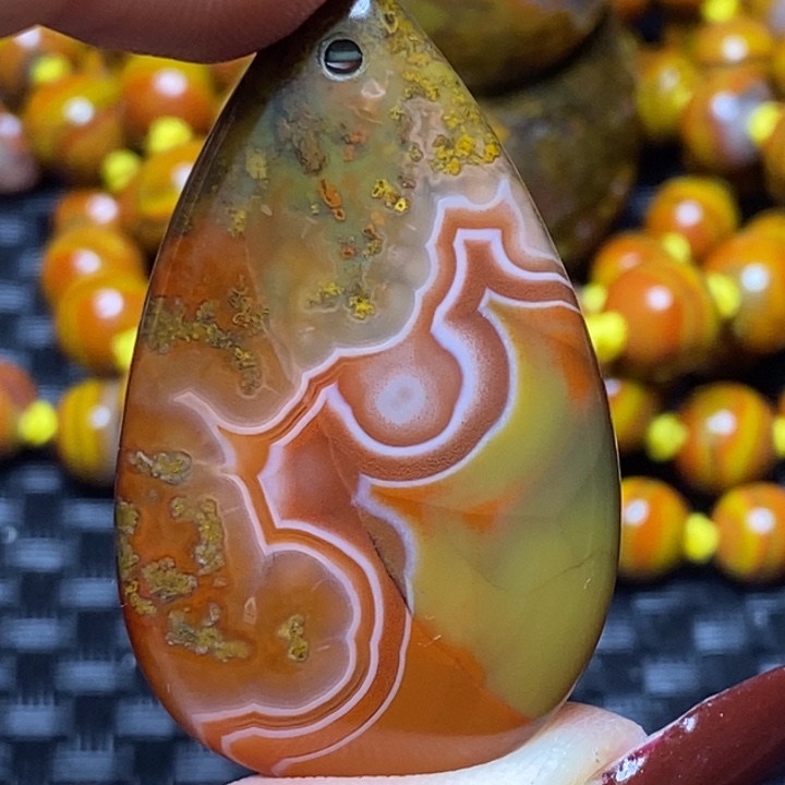 玛瑙/玉髓颈饰未镶嵌