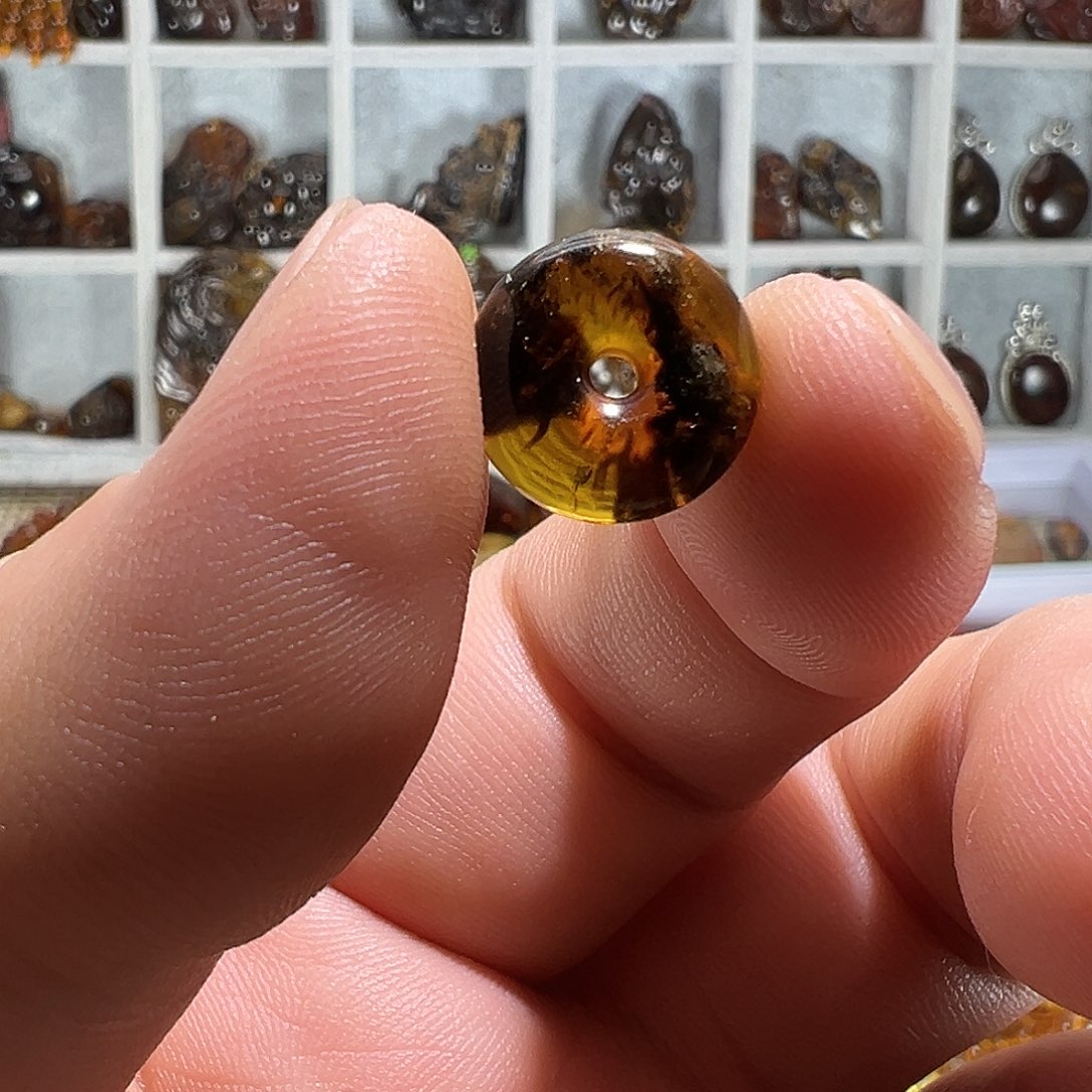 琥珀未镶嵌裸石抚顺琥珀平安扣