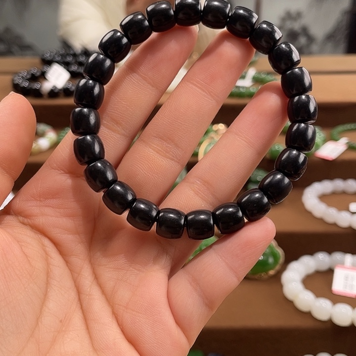 和田玉未镶嵌手串