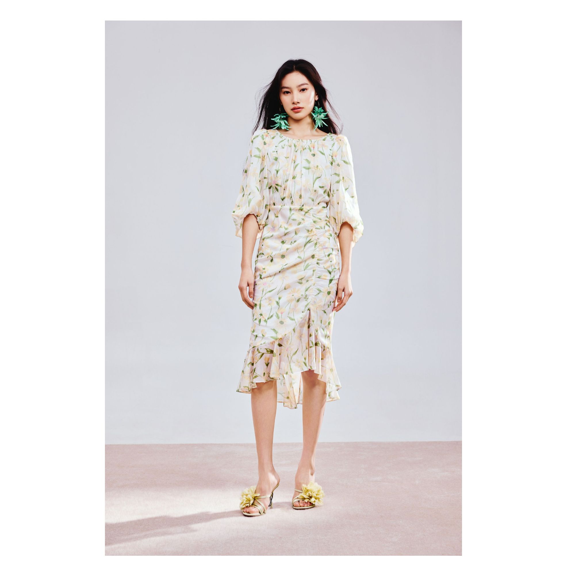 M314【赵老板专属】MAXRIENY25茶歇裙中长款度假方领连衣裙