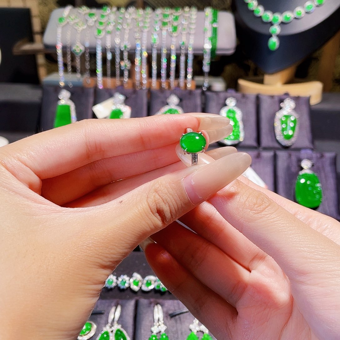 古***J翡翠银S925镶嵌戒指戒指