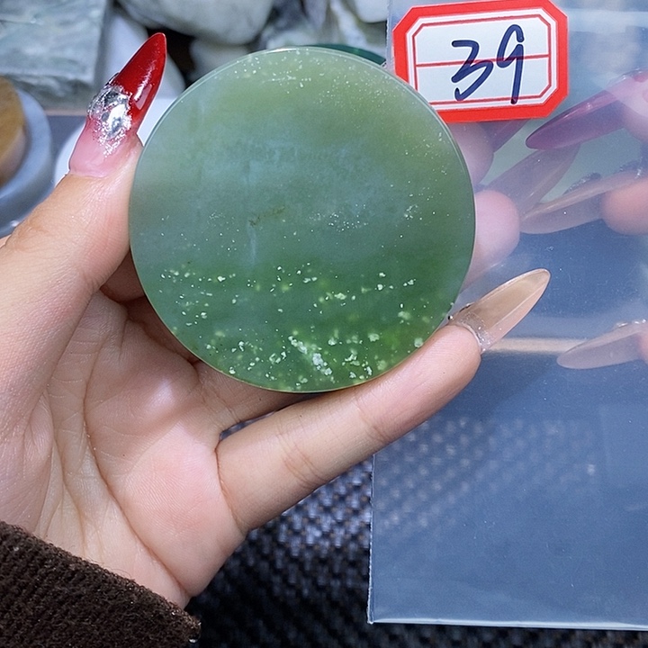 和田玉和田玉边角料随机发未镶嵌