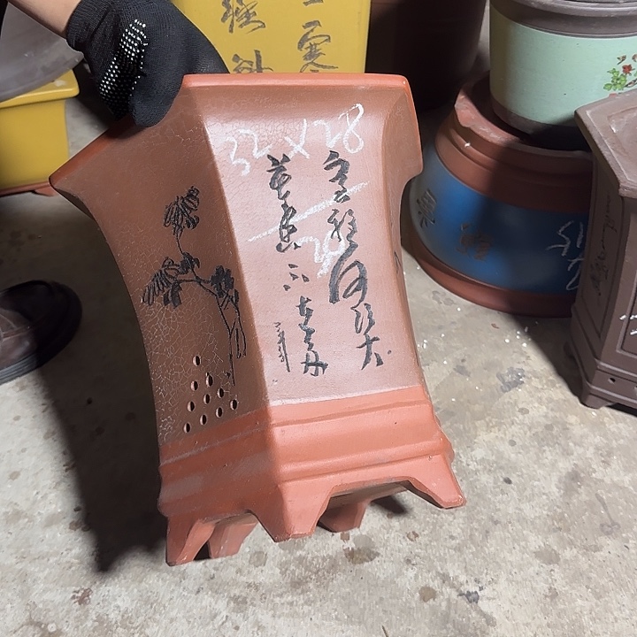 紫砂花盆紫砂花盆瑕疵