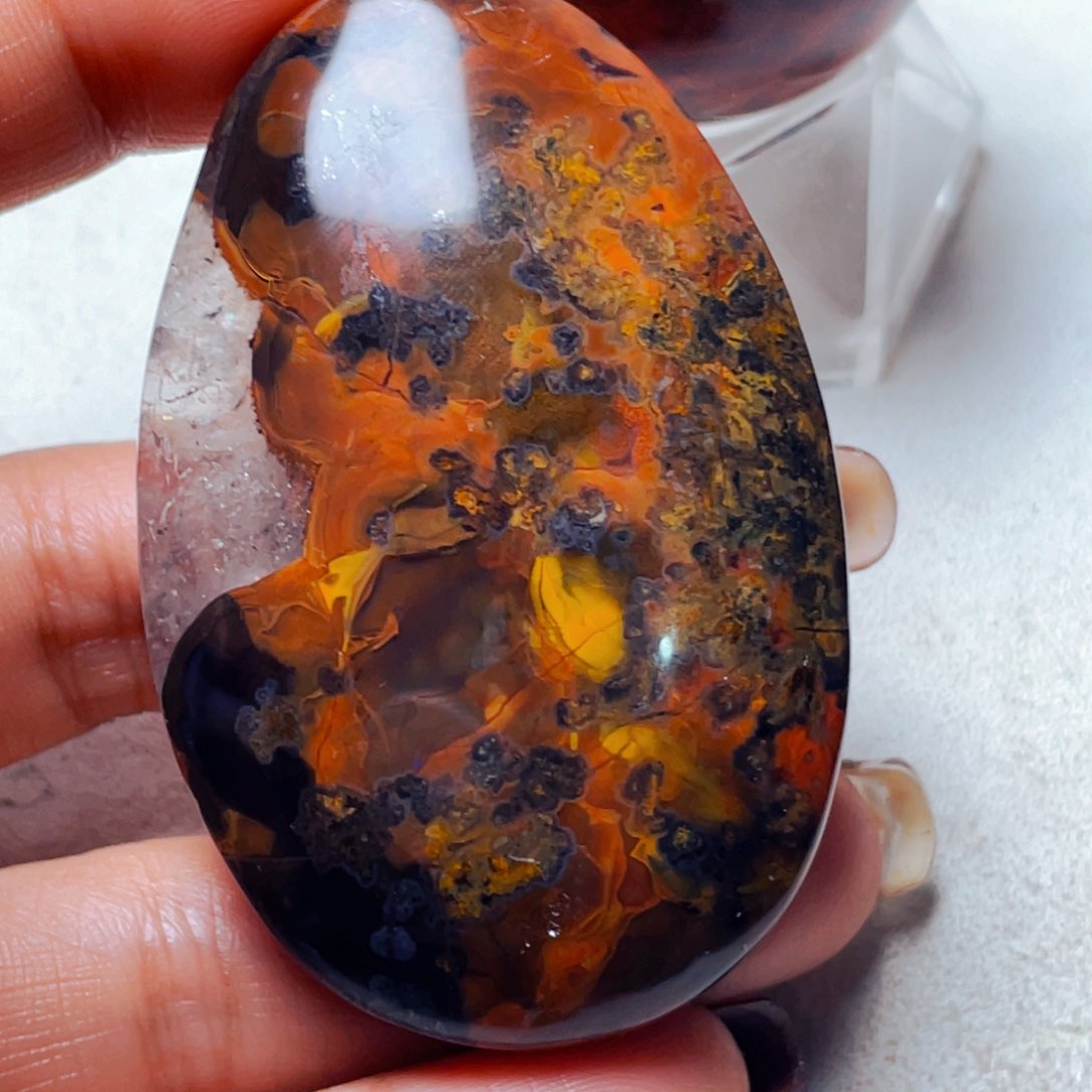 未镶嵌颈饰玛瑙/玉髓挣****猬