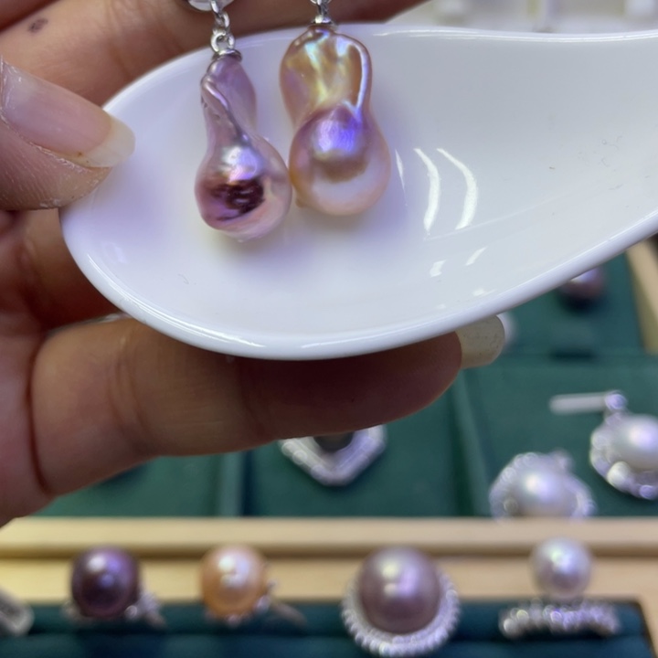 淡水珍珠耳饰合金