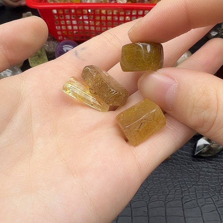 珠宝半成品水晶未镶嵌148水晶