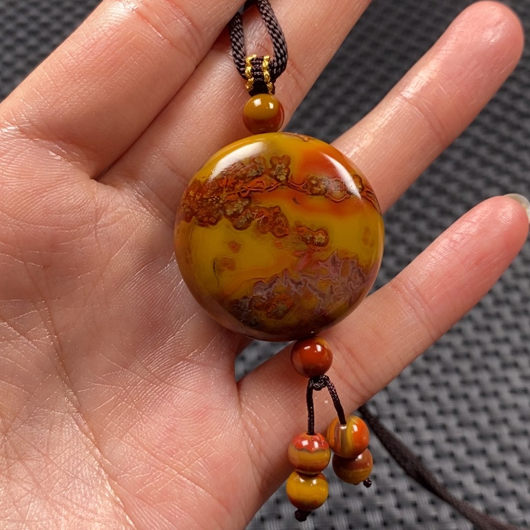 玛瑙/玉髓挂件未镶嵌