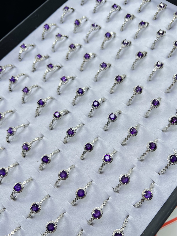 紫水晶戒指随机发一个Z40