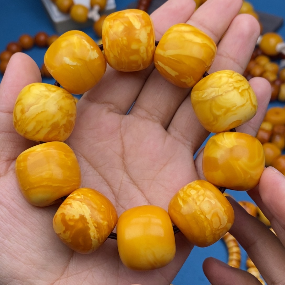 琥珀珠宝奇石未镶嵌