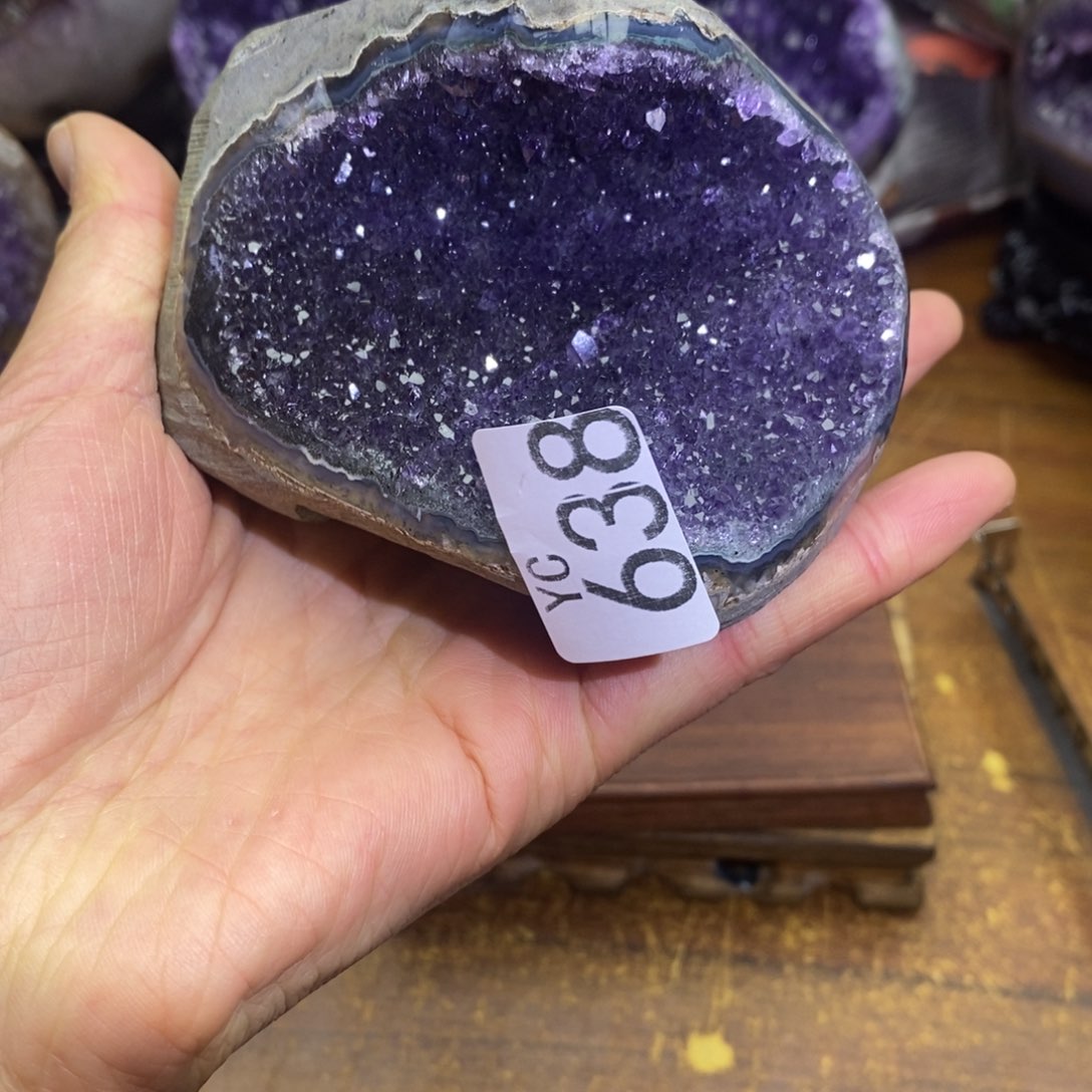 水晶大型摆件（非配饰）未镶嵌