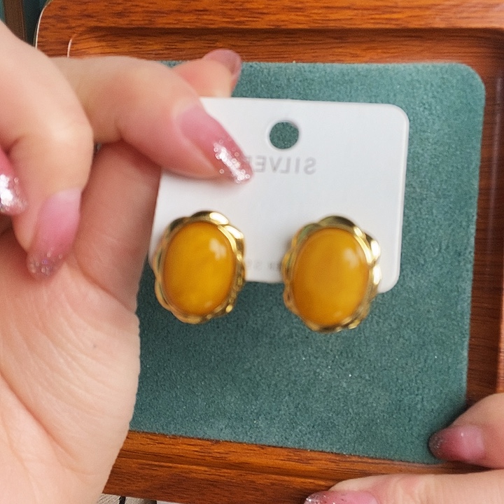 蜜蜡银S925镶嵌耳饰耳钉