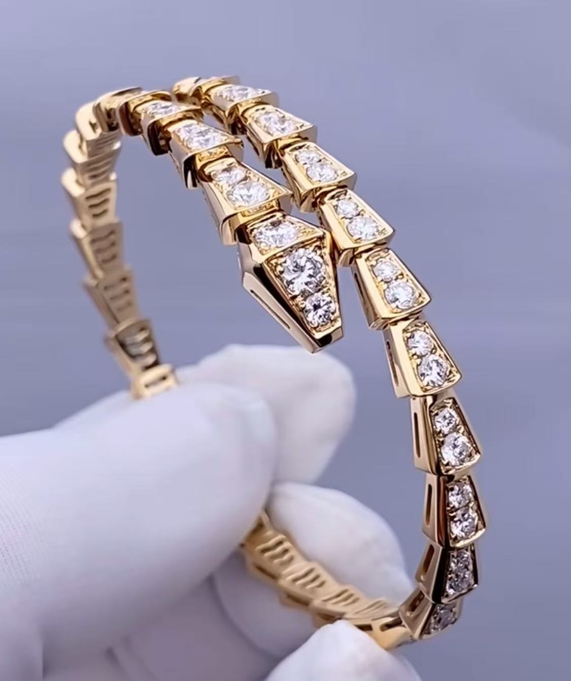 【梵璇珠宝】18k金 钻石灵蛇手镯 k玫