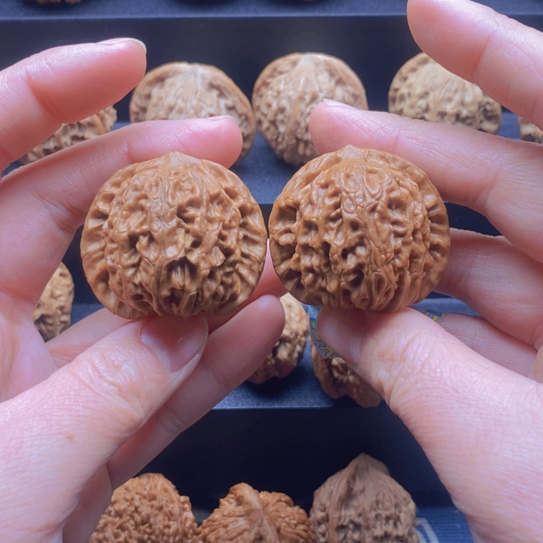 把件文玩核桃龙脉