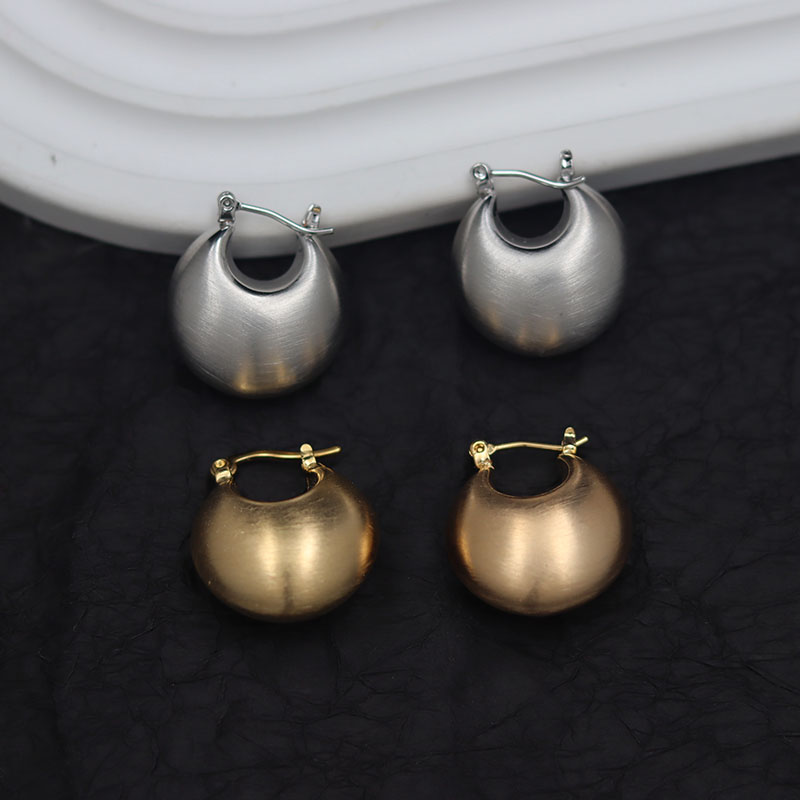 铜合金耳饰 高级感拉丝新款潮复古港风金色圆球金属耳钉耳饰