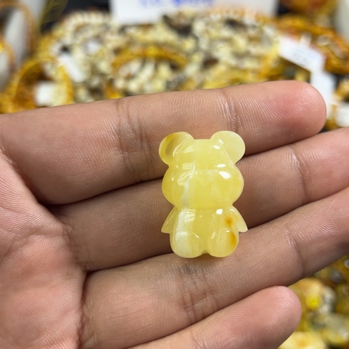 想***处琥珀未镶嵌裸石蜜蜡小熊4g