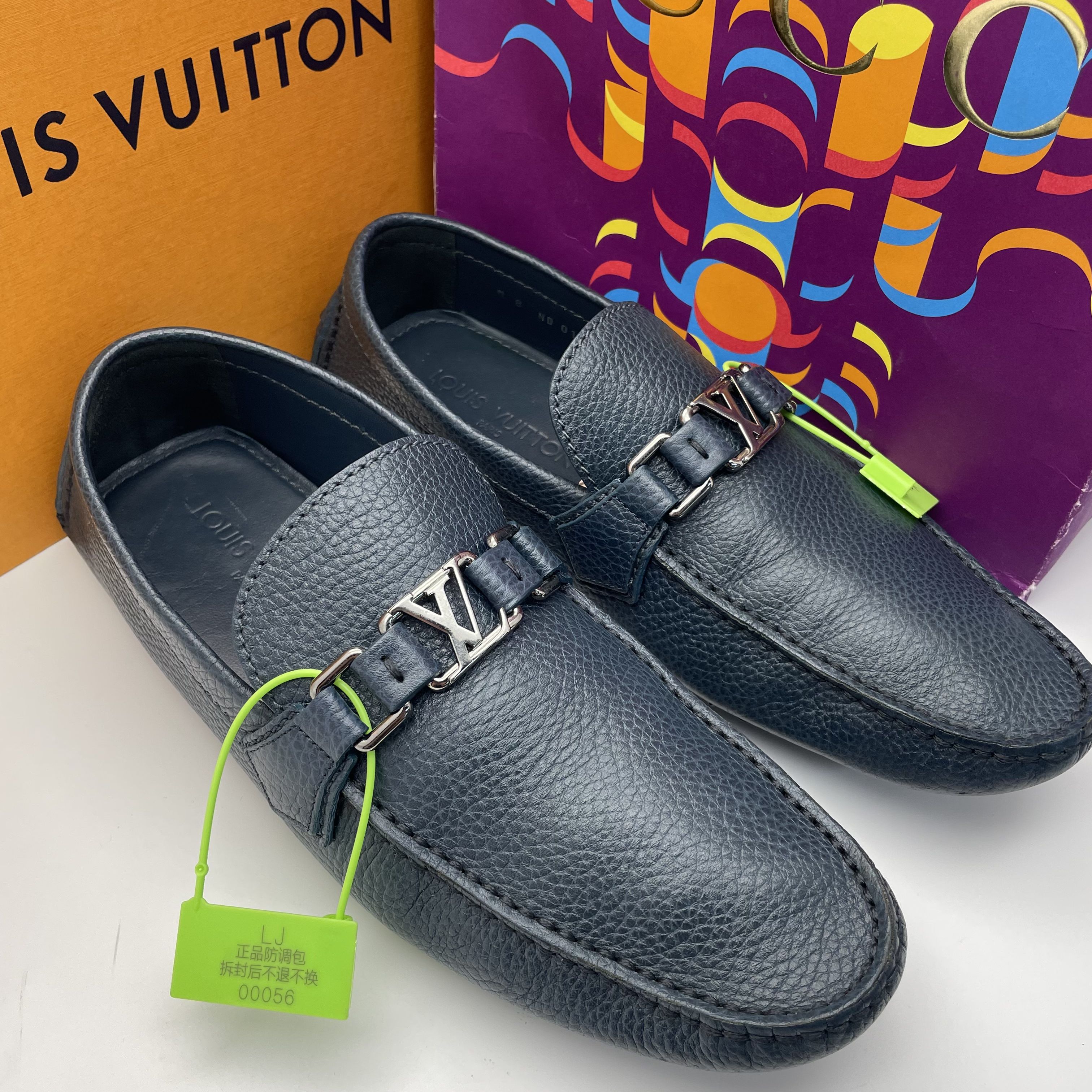 95新 LouisVuitton/路易威登 42码/蓝色大LOGO荔枝纹银扣豆豆鞋