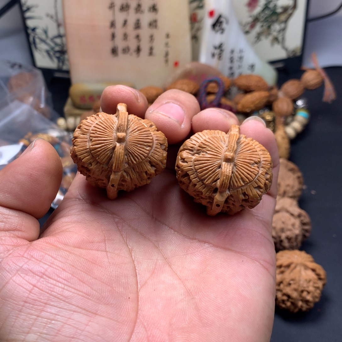 文玩核桃把件把把壶