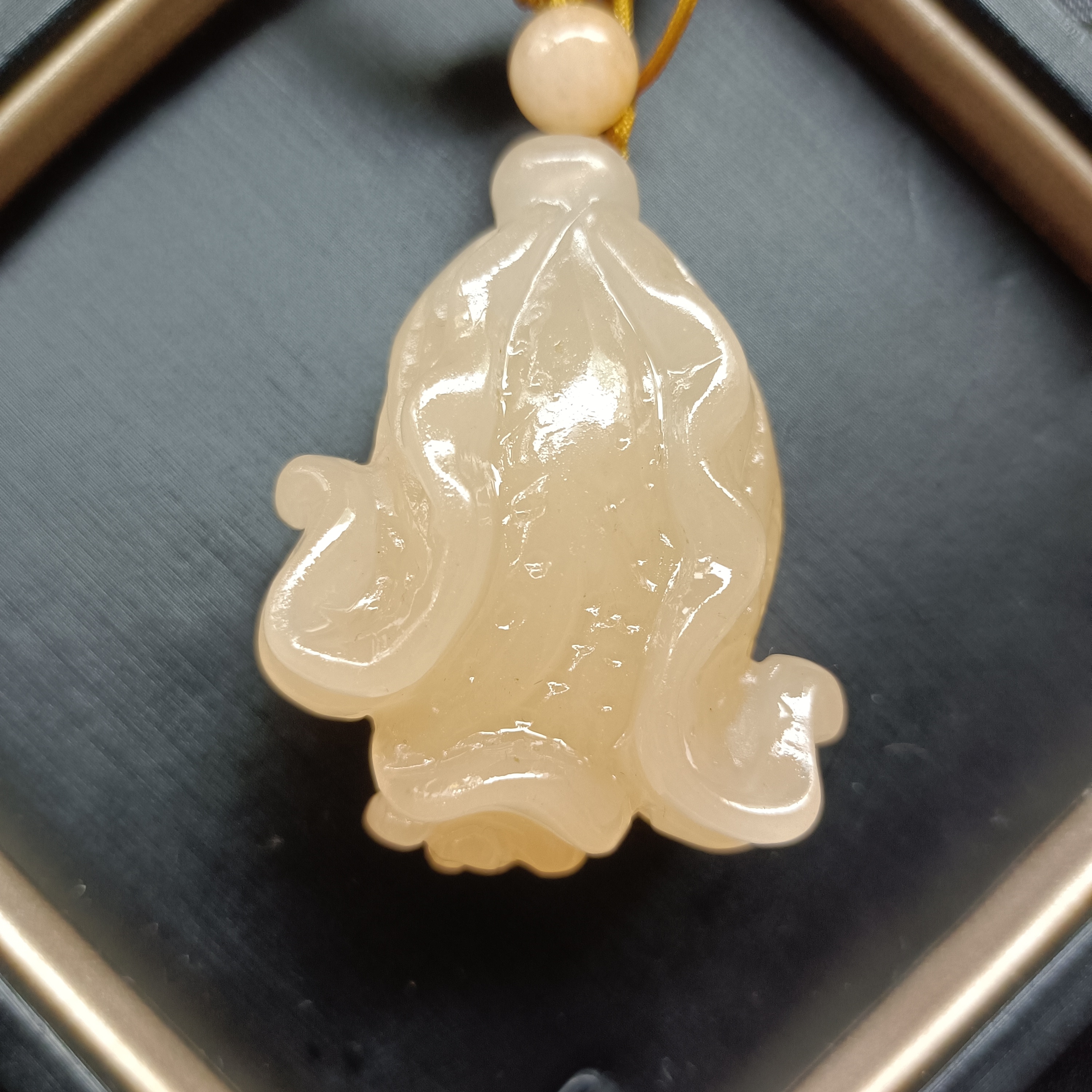 天然黄龙玉白菜精品吊坠