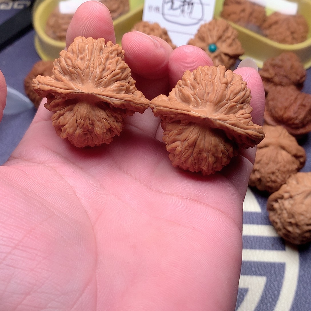 把件文玩核桃四座楼