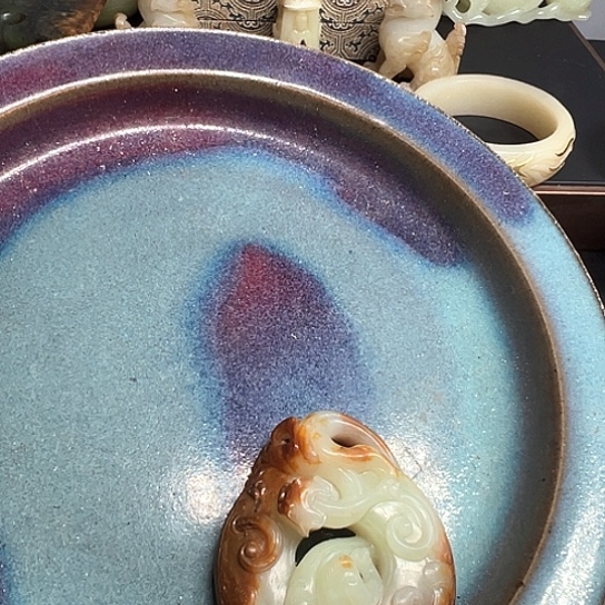 修*聚盛集团董事长