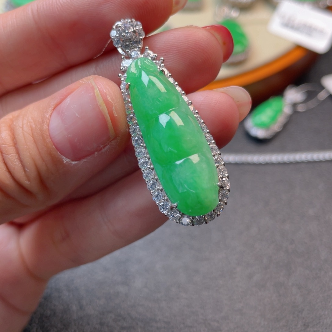 翡翠吊坠(不含链)银S925镶嵌