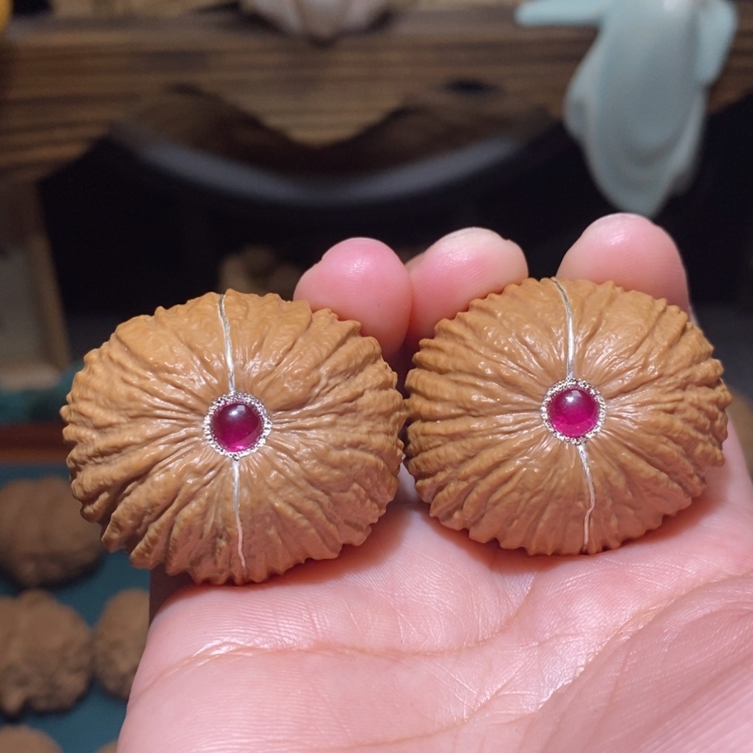 文玩核桃吊坠41猴头