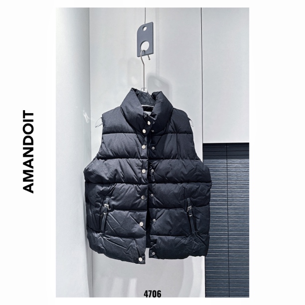 4706丨丨韩版立领单排多扣修身棉马夹外套