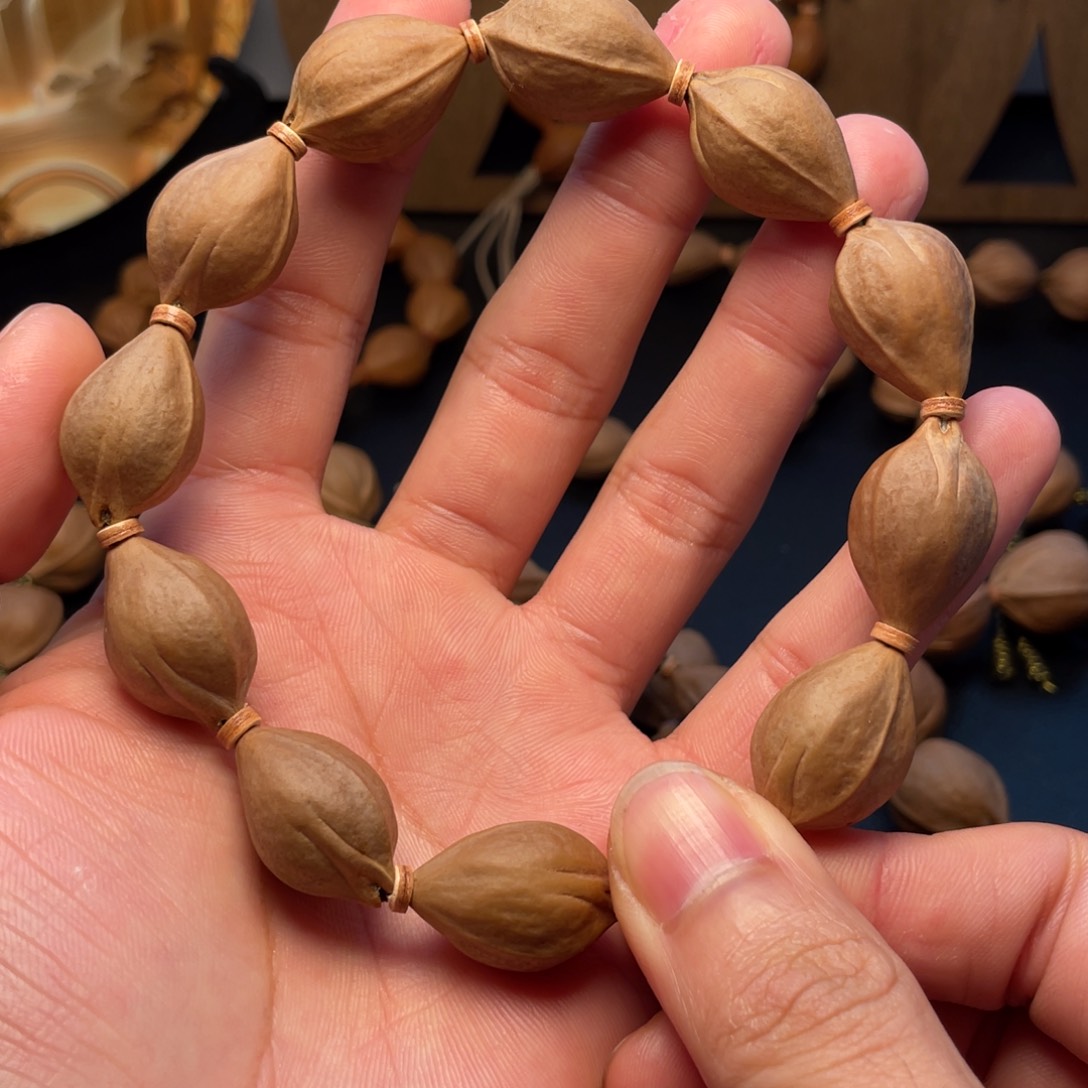 吊坠橄榄核梅林铁核三面佛