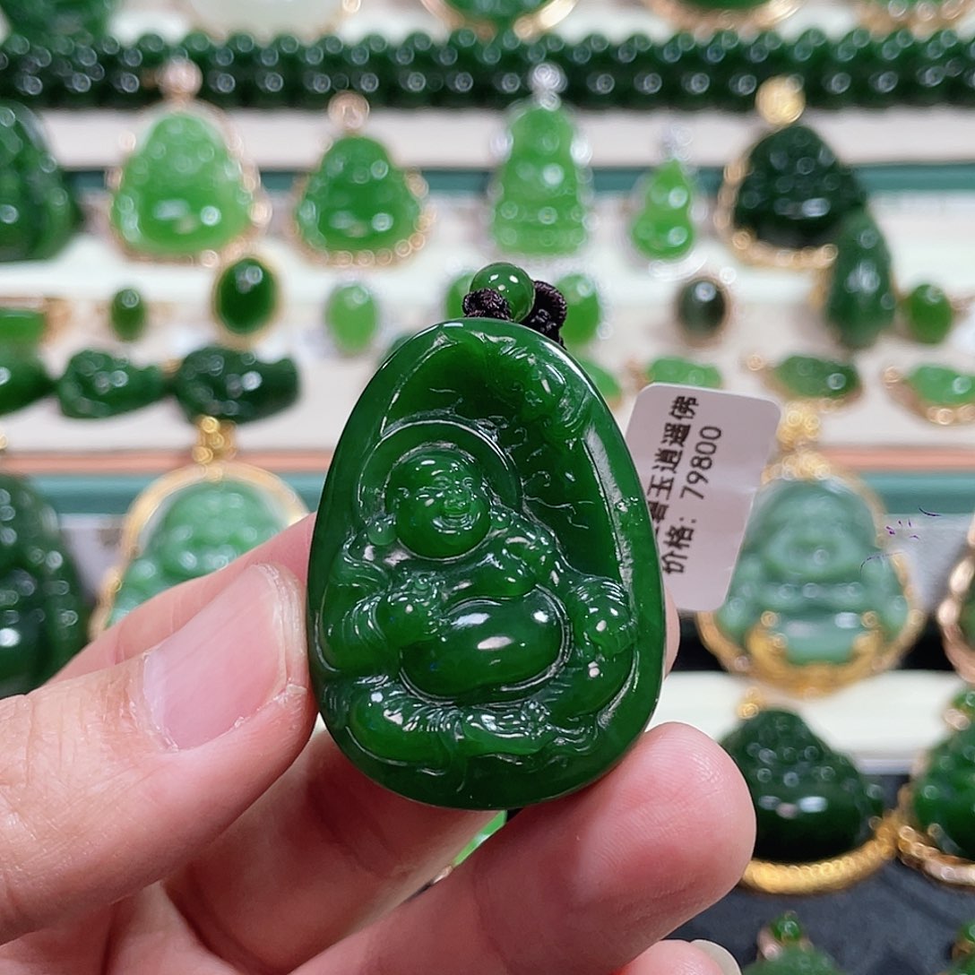 和田玉（碧玉）未镶嵌颈饰42mm