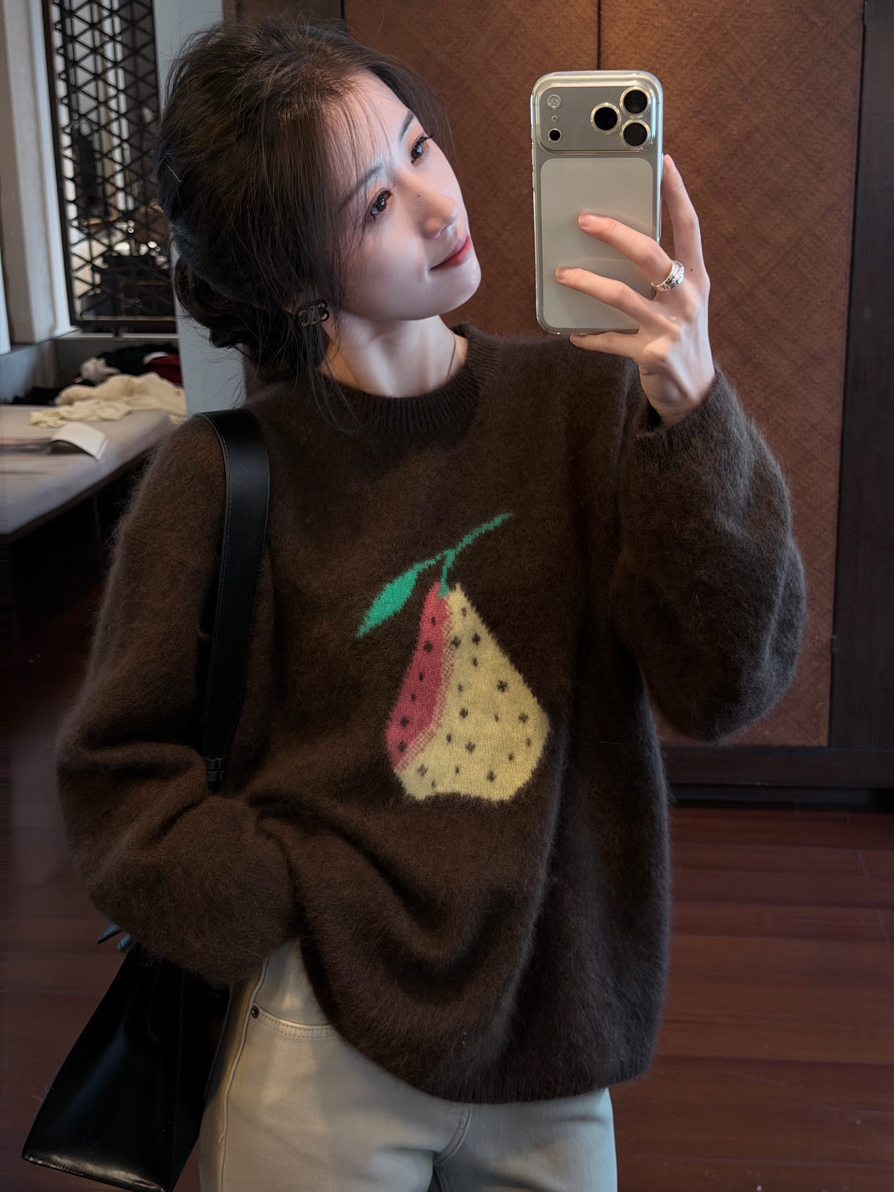 R123632W【100羊毛】提花针织毛衣保暖厚款女俏皮小梨圆领宽松型