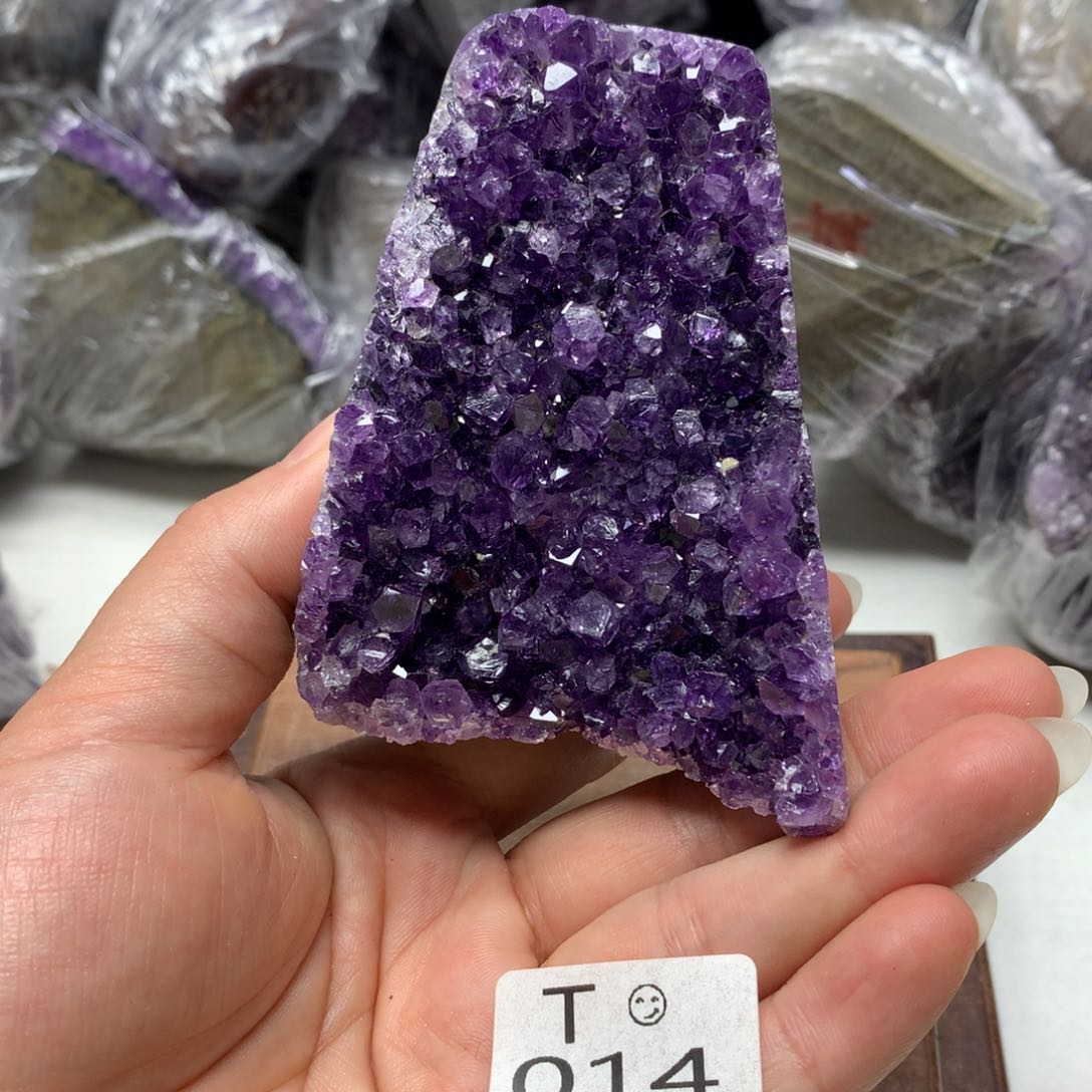 紫晶摆件未镶嵌水晶