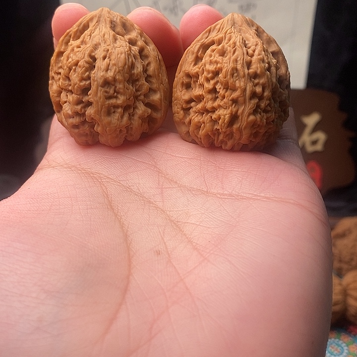 文玩核桃吊坠南疆石