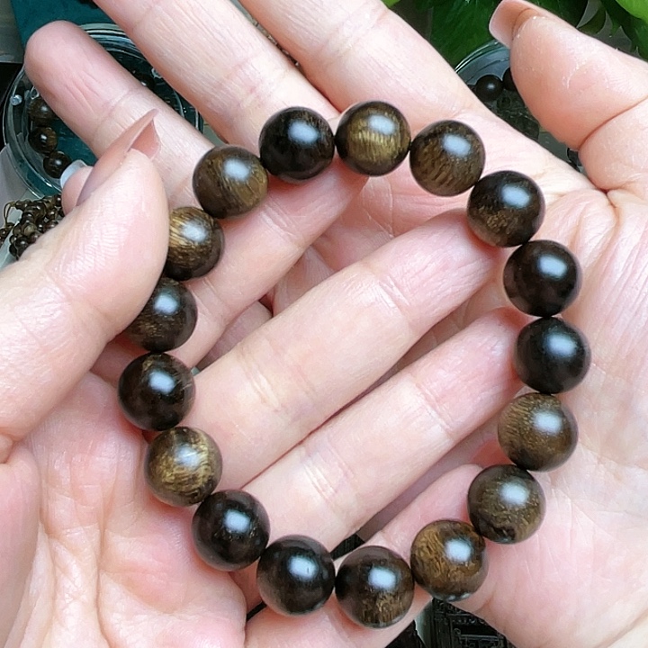 沉香手串营*12白棋留疤玉化圆珠