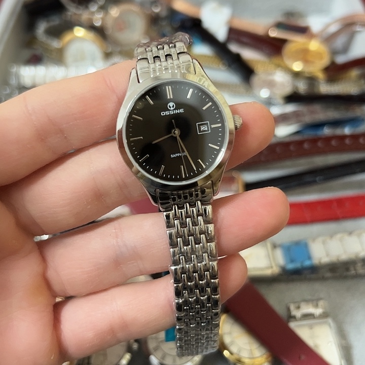 閃***〞钢牛皮（革）钢石英机芯