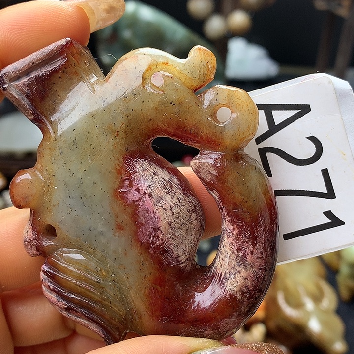 和田玉未镶嵌车挂