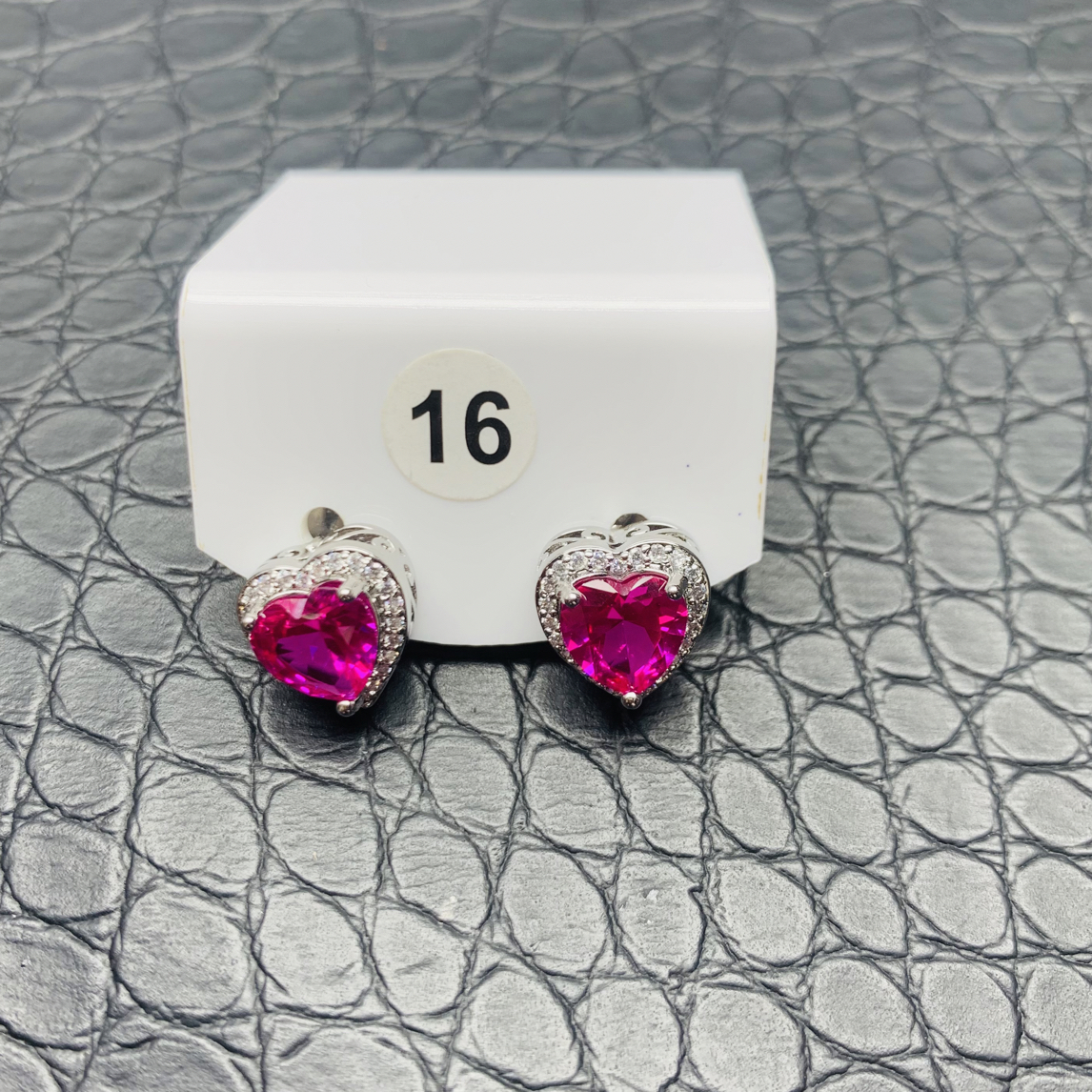 培育蓝宝石镶嵌心形精致时尚百搭爱心耳钉玫红色16