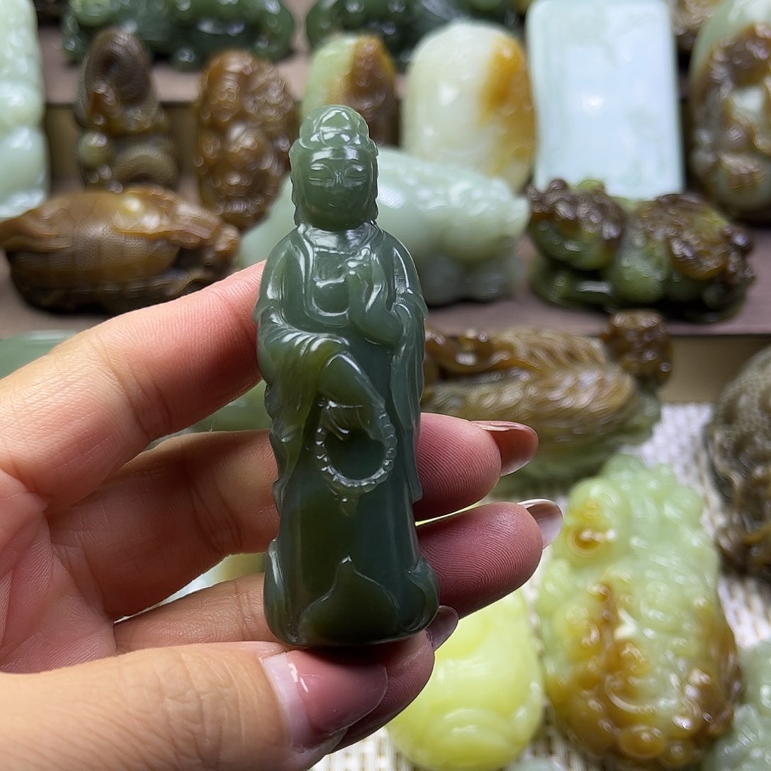 和田玉挂件未镶嵌