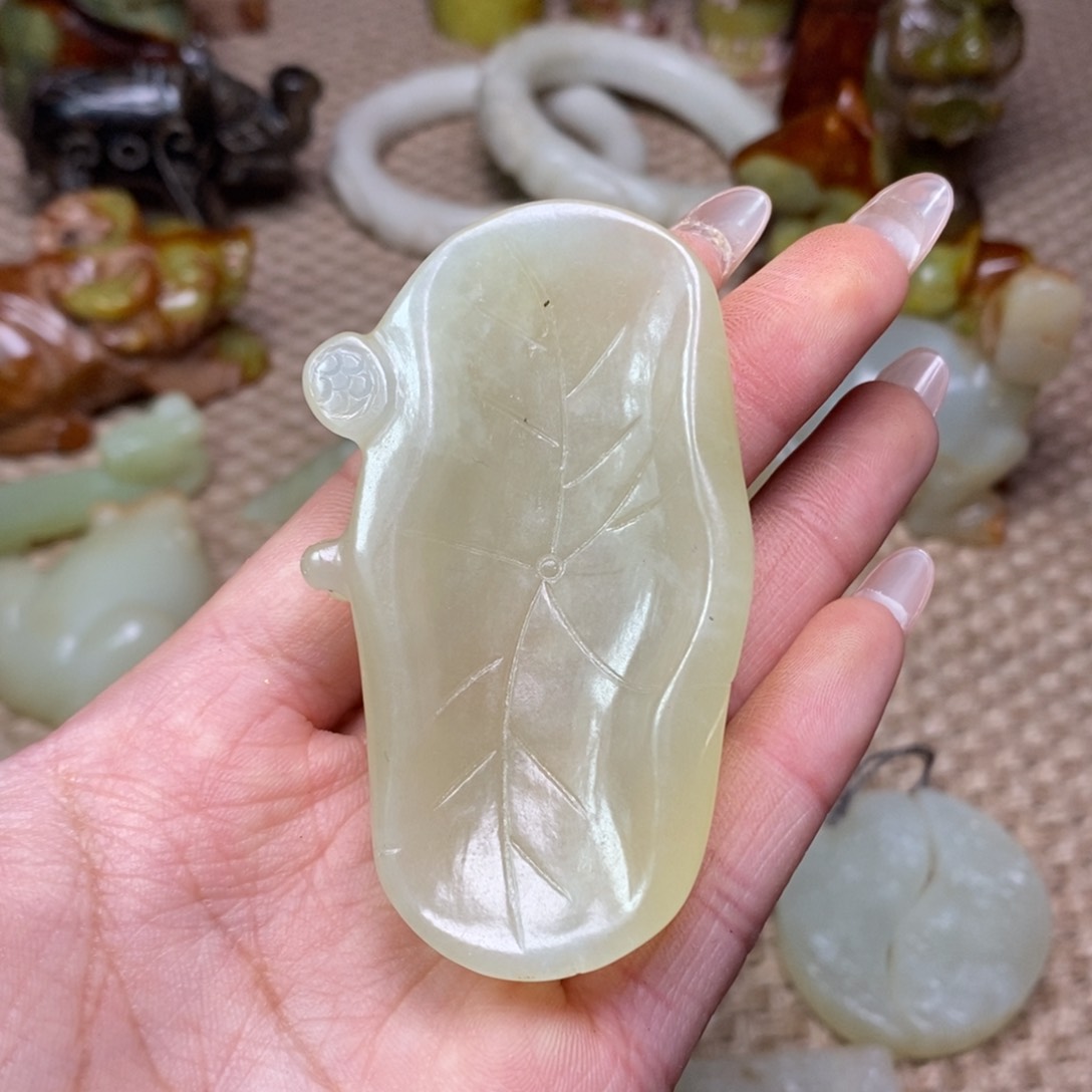 白玉菩提吊坠白玉菩提白玉菩提摆件