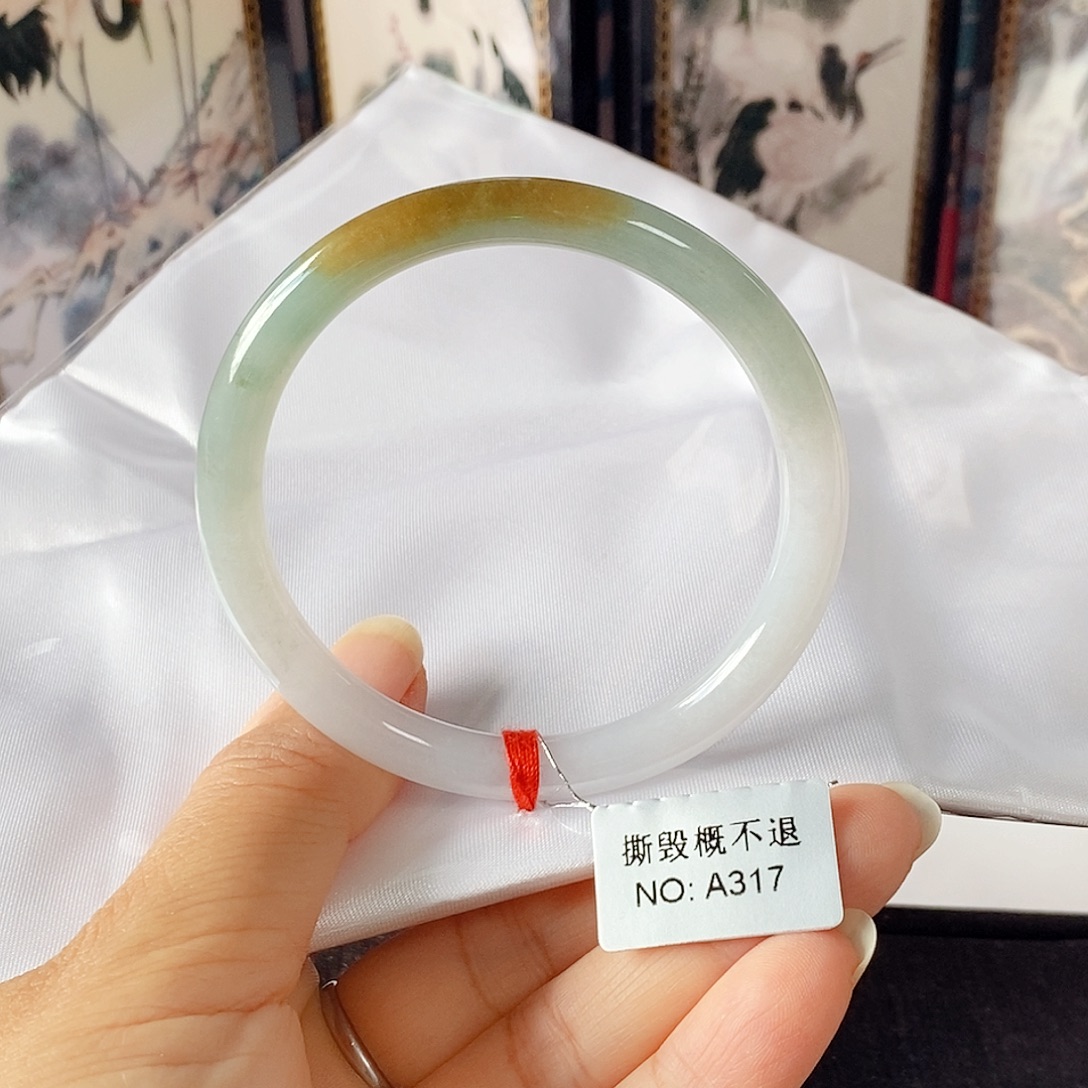 翡翠未镶嵌手镯手镯