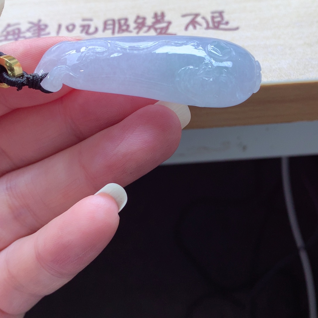 翡翠颈饰未镶嵌吊坠