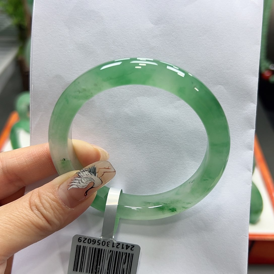 石英质玉手镯未镶嵌柚****i