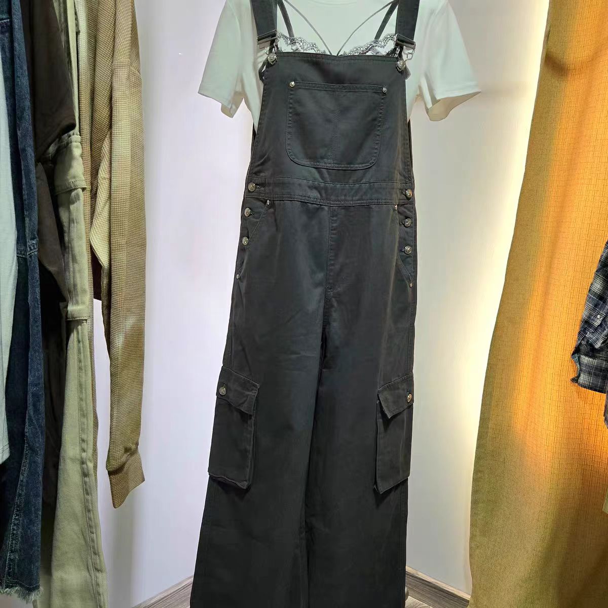 【直播专享】品牌女装折扣