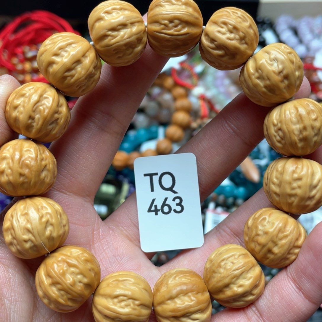 水晶多样性发一只未镶嵌