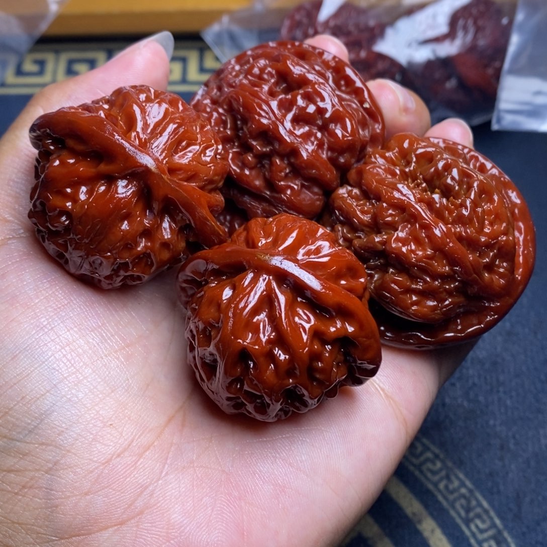 文玩核桃吊坠宫灯大粗筋瑕疵