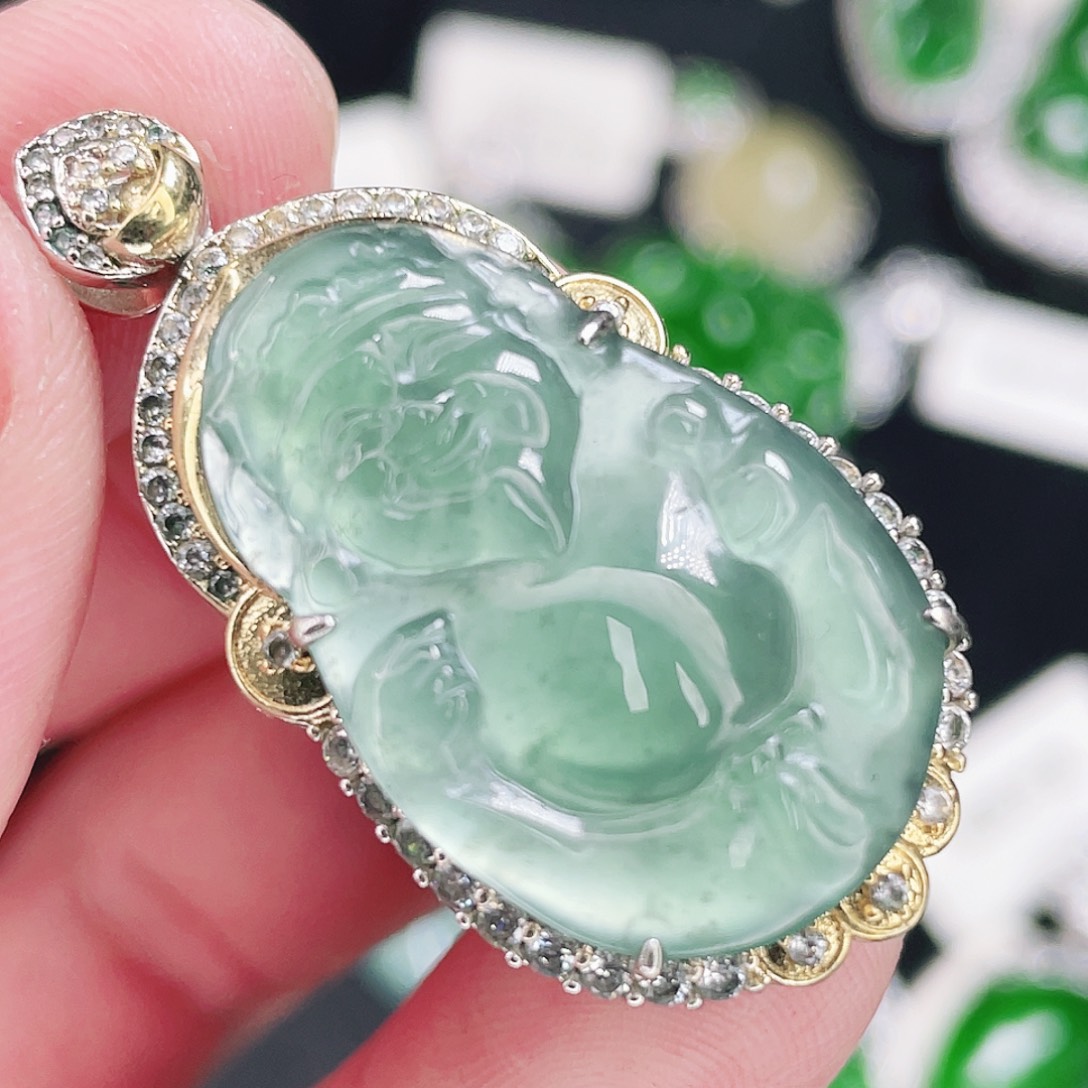 翡翠未镶嵌颈饰206